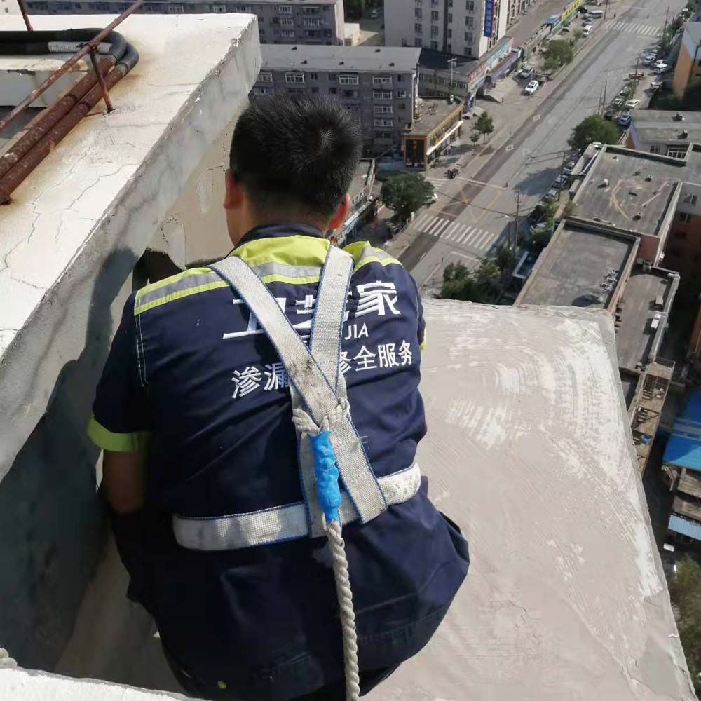 告别漏水烦恼!深圳正规防水补漏施工公司如何选?